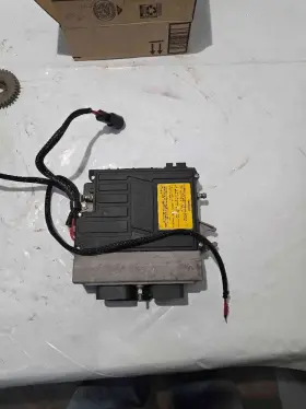 Evinrude 586724 Ficht Emm Ecu Ecm Outboard 2 Stroke 75-250 Hp 2000-2006